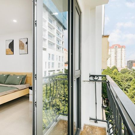 9 Light Apartment Hanoi Exterior photo