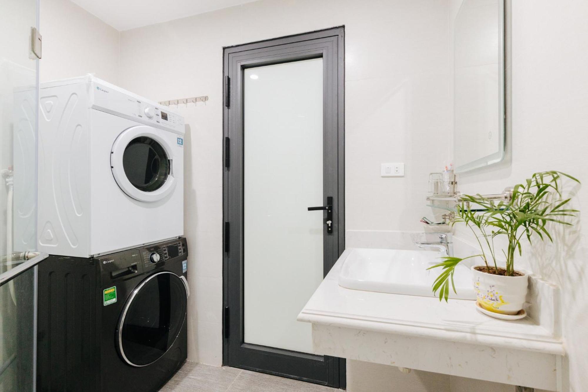 9 Light Apartment Hanoi Exterior photo