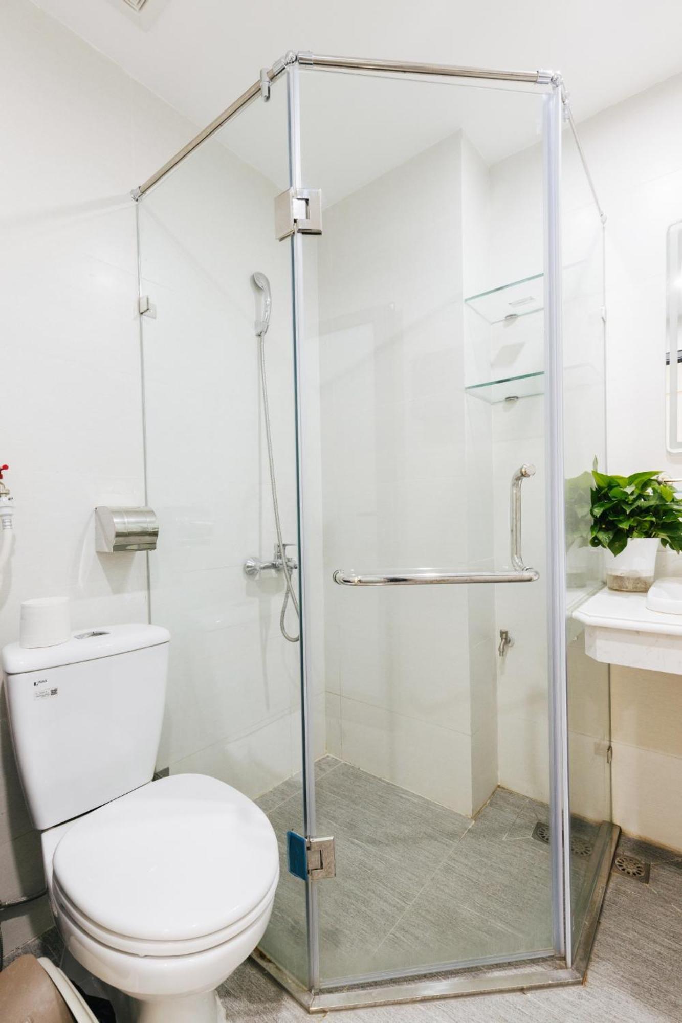 9 Light Apartment Hanoi Exterior photo